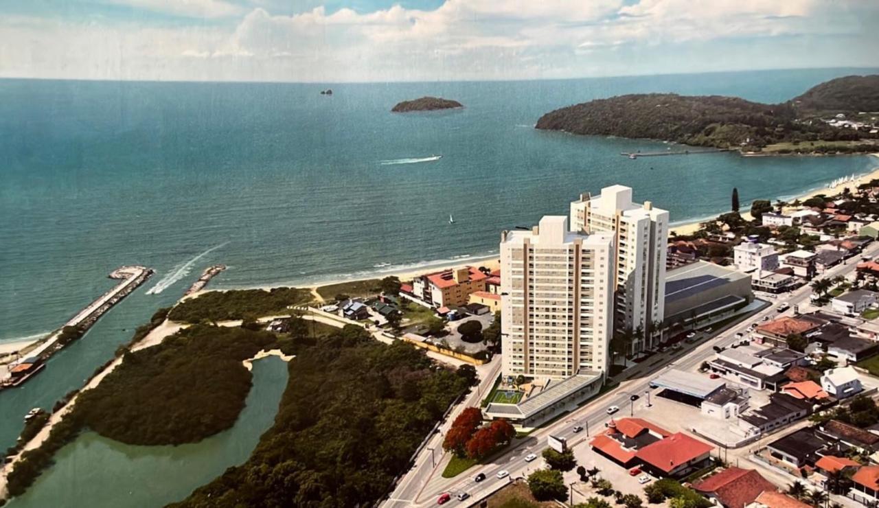 Apartamento Novo Frente Mar Com Piscina Em Home Club Penha  Εξωτερικό φωτογραφία